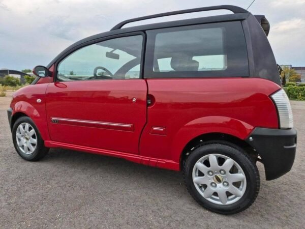 MICROCAR MC2 – Image 4